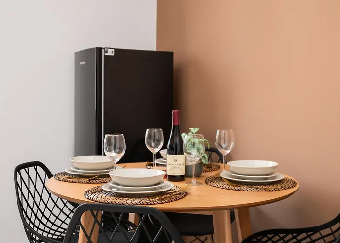 Oldtown Parkview Apartment